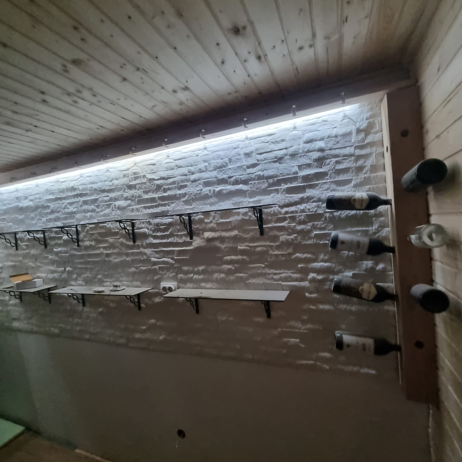 Zlatibor, drvena kuca sa bazenom na prodaju 96 m2 na placu od 5,5 ari — fotografija 11