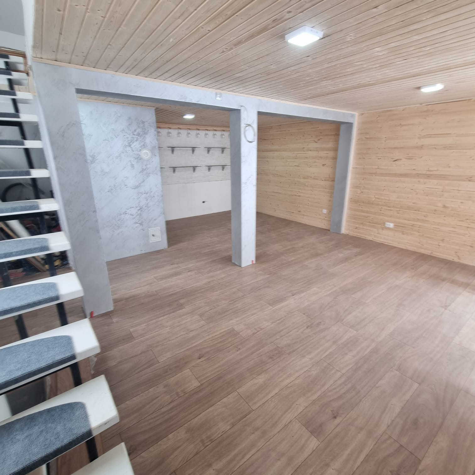 Zlatibor, drvena kuca sa bazenom na prodaju 96 m2 na placu od 5,5 ari — fotografija 4