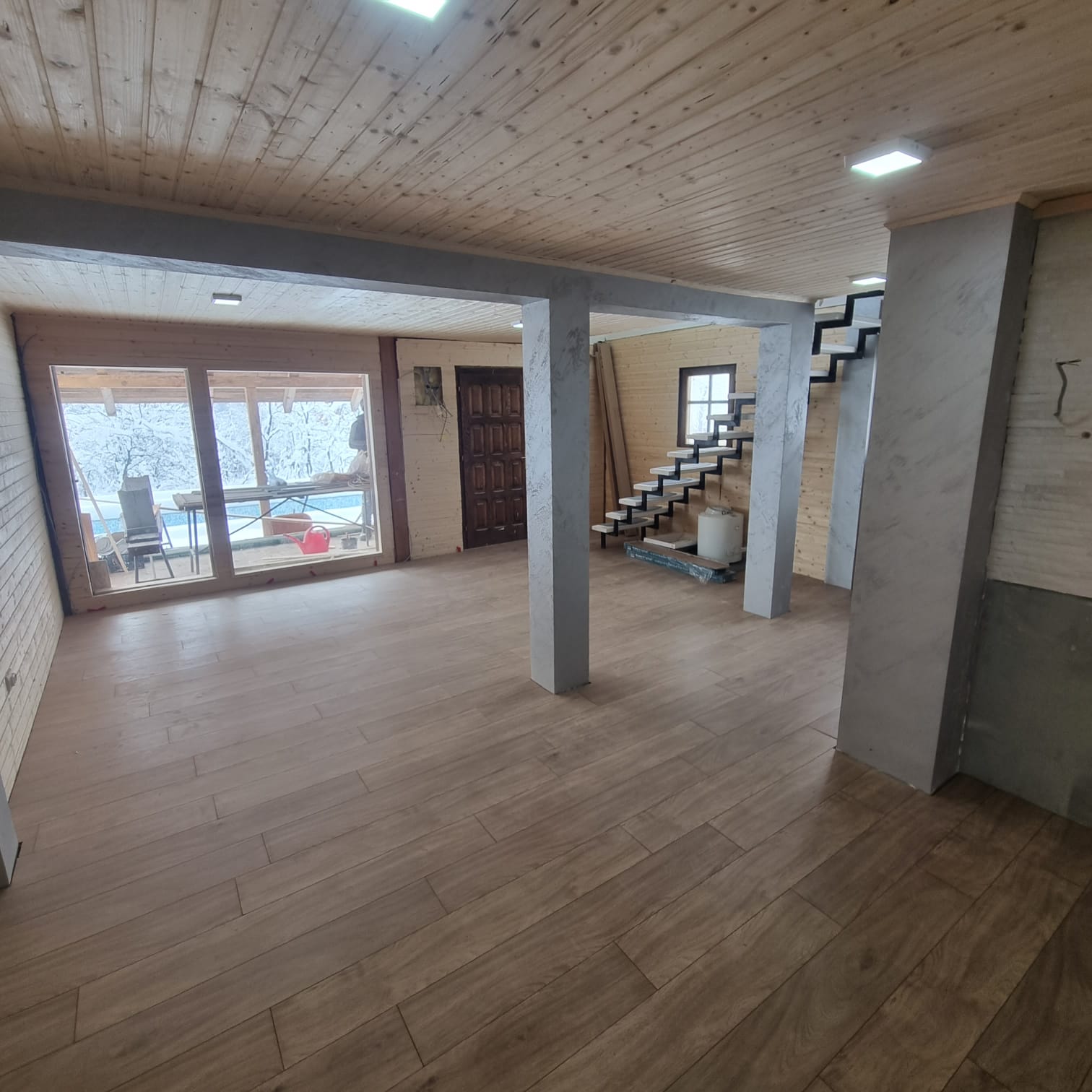 Zlatibor, drvena kuca sa bazenom na prodaju 96 m2 na placu od 5,5 ari — fotografija 5